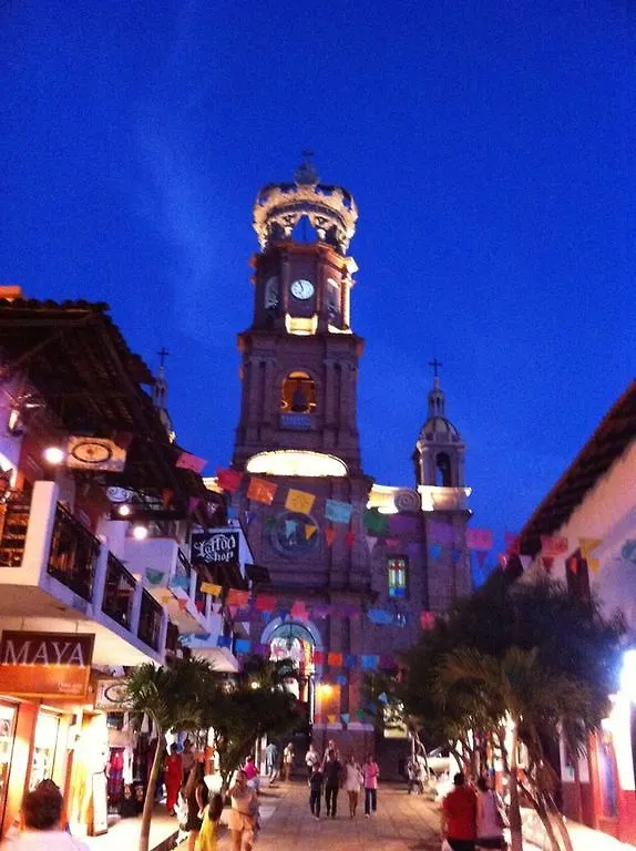 Icon - Puerto Vallarta